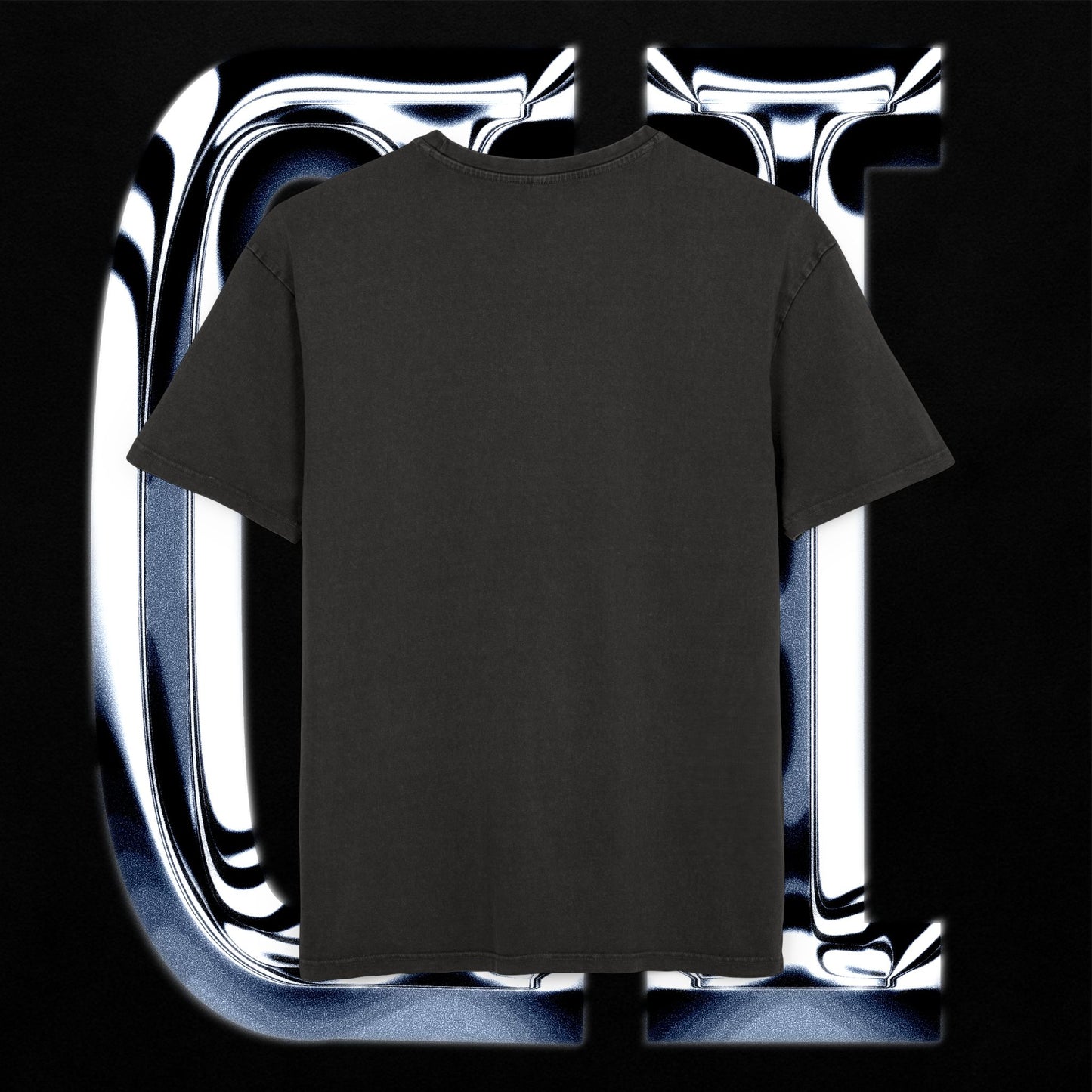 Urban Graffix Drip Tee – Street Art Style Graphic Oversized T-Shirt displayed on a mannequin against a graphic background.